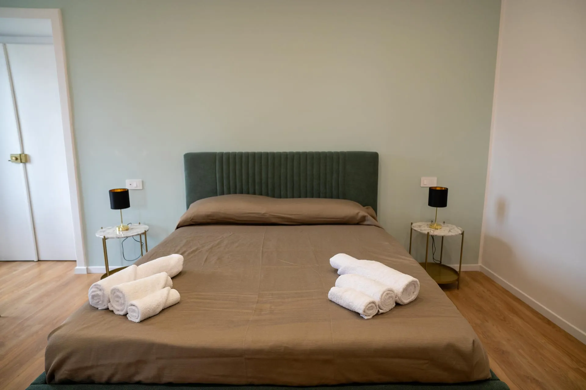 Silk Grey Room — B&B San Leucio Caserta