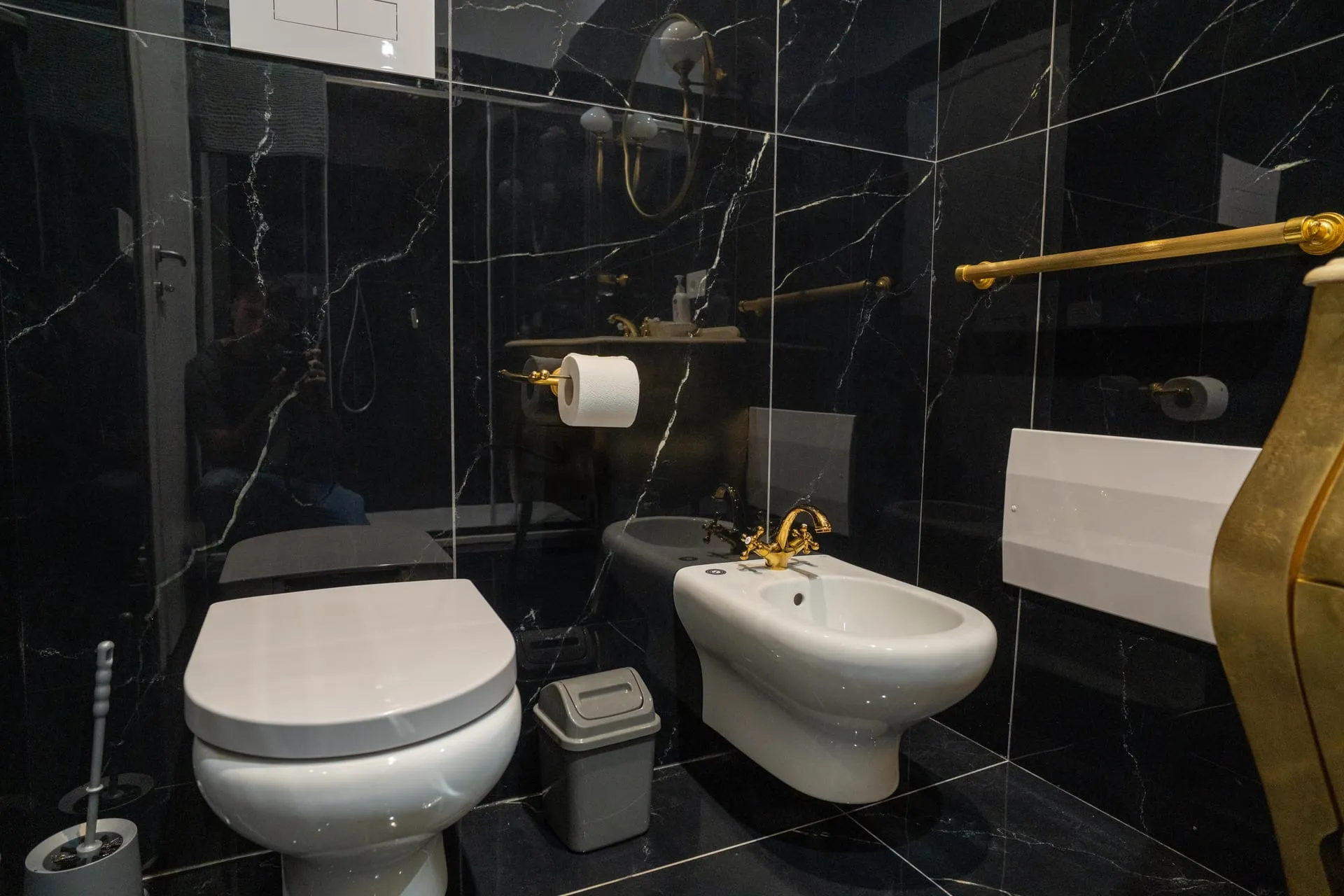 Silk Grey Room San Leucio — dettaglio 5